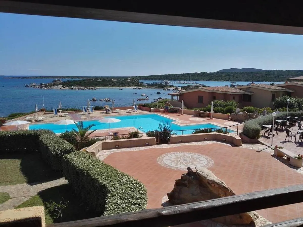 Inviting Holiday Home In Marinella With Shared Garden 0*, Marinella (Sardinia) Italy