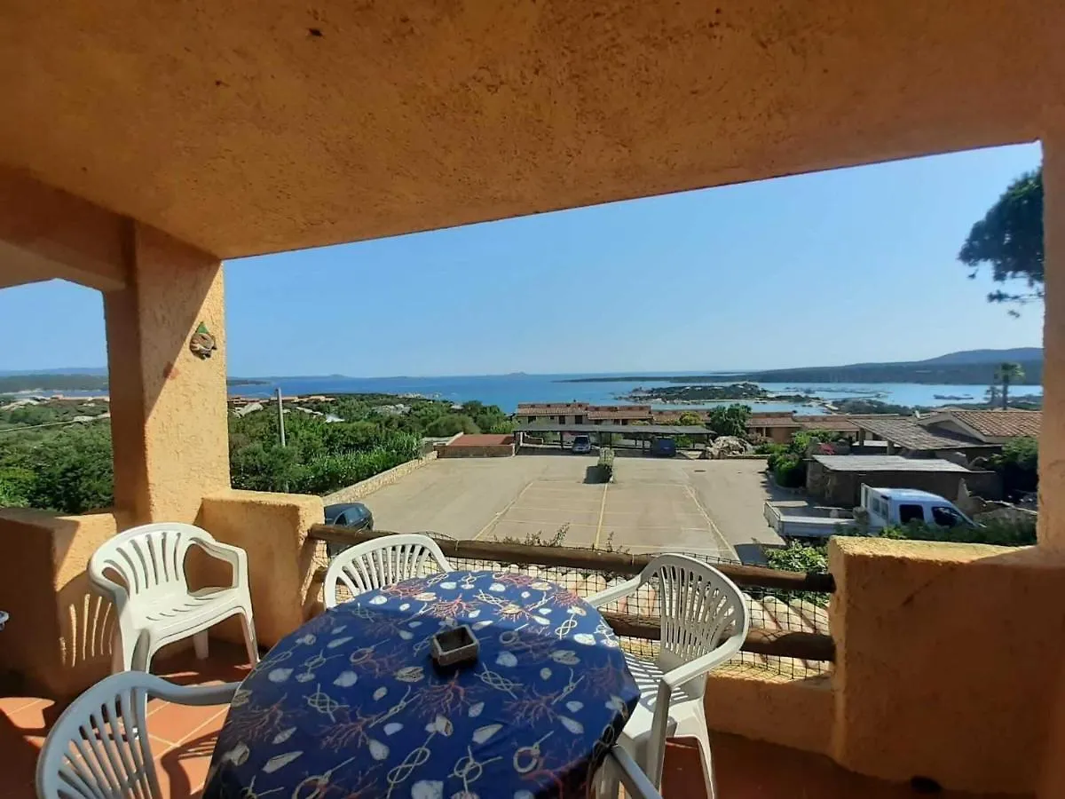 Inviting Holiday Home In Marinella With Shared Garden  Marinella (Sardinia)