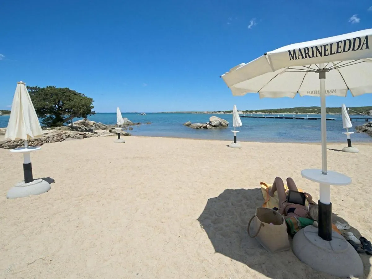Inviting Holiday Home In Marinella With Shared Garden Marinella (Sardinia)