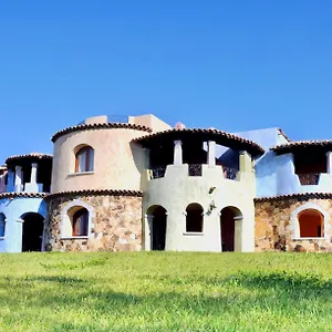 Aparthotel With Private In Marinella, Marinella (Sardinia)